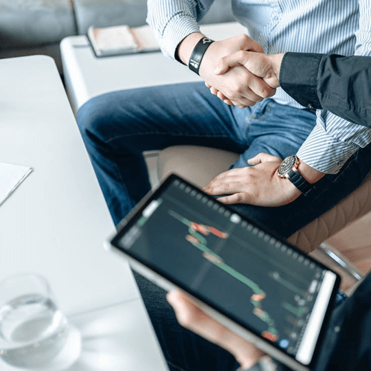 Evo Bridge - Et team av eksperter på kryptovaluta